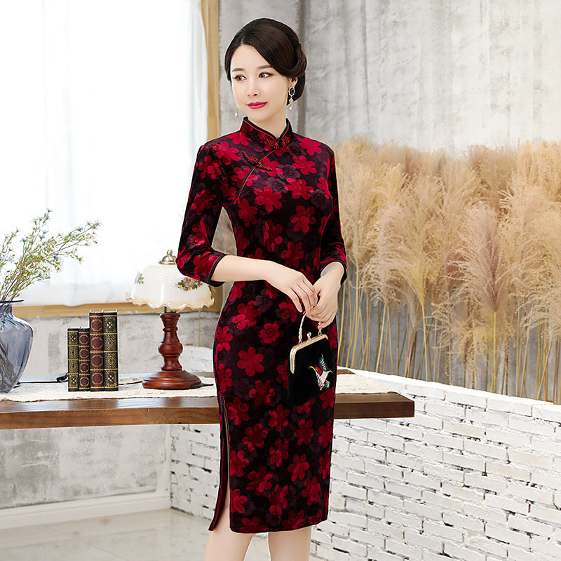 Velvet embossed cheongsam
