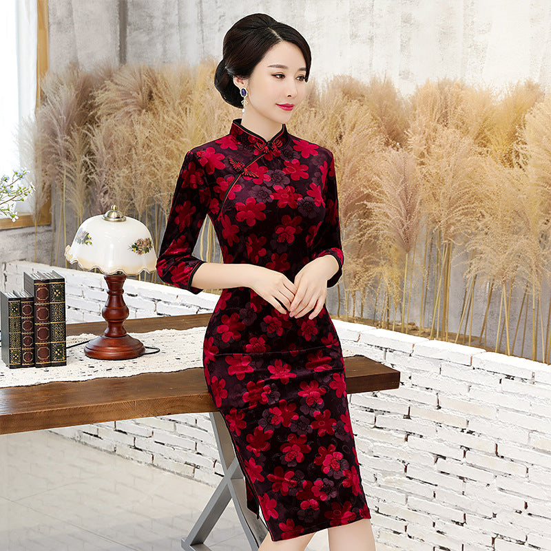 Velvet embossed cheongsam