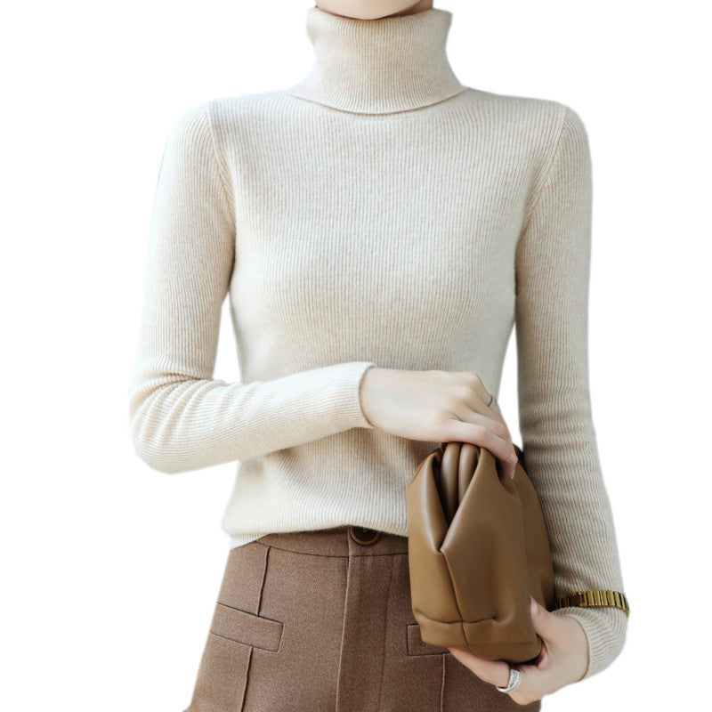Slim Fit Women's Turtleneck Short Pure Wool Sweater