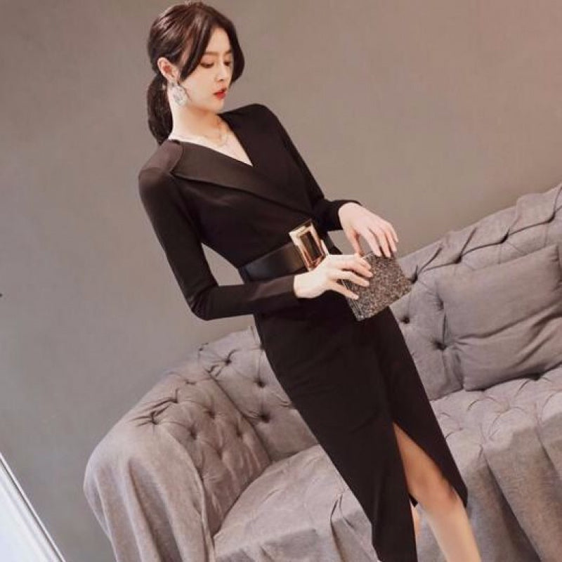 Long-sleeved dress mid-length V-neck temperament