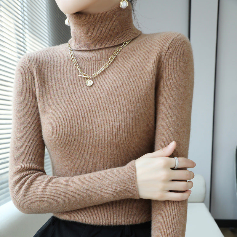 Slim Fit Women's Turtleneck Short Pure Wool Sweater