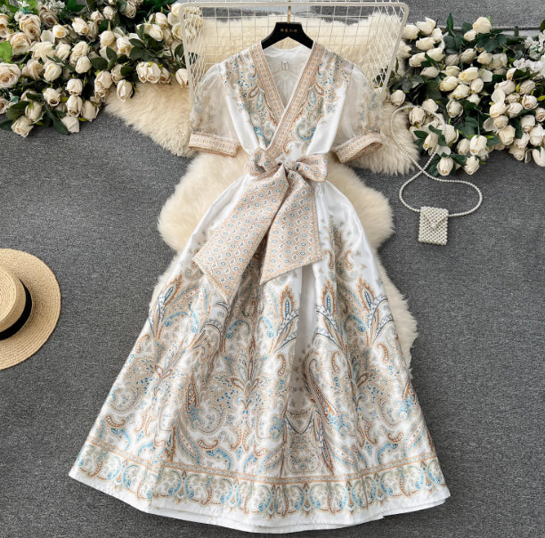Vintage Printed Lace Up Waist-tight Long French Puff Sleeve Temperament Dress