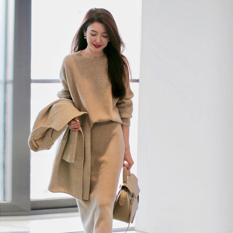 European And American Entry Lux Classic Style Knitting Suit